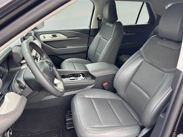2026 Ford Explorer XLT