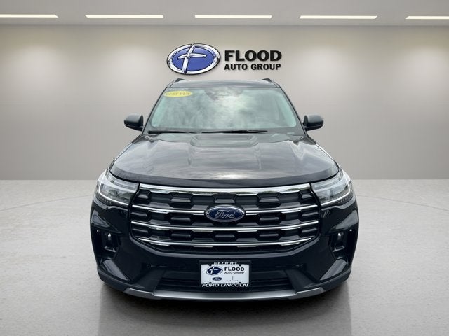 2026 Ford Explorer XLT