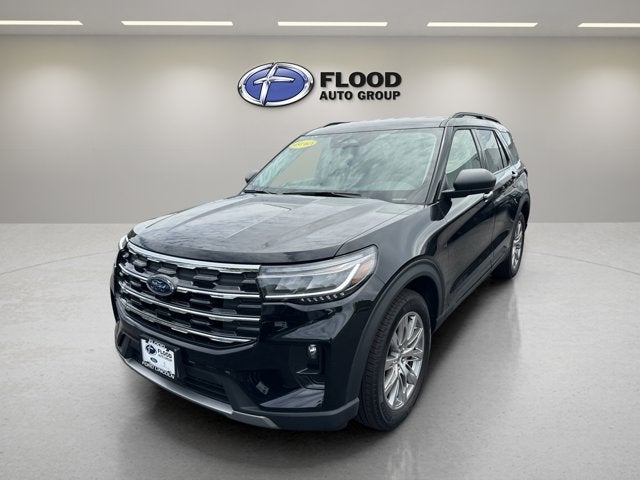 2026 Ford Explorer XLT