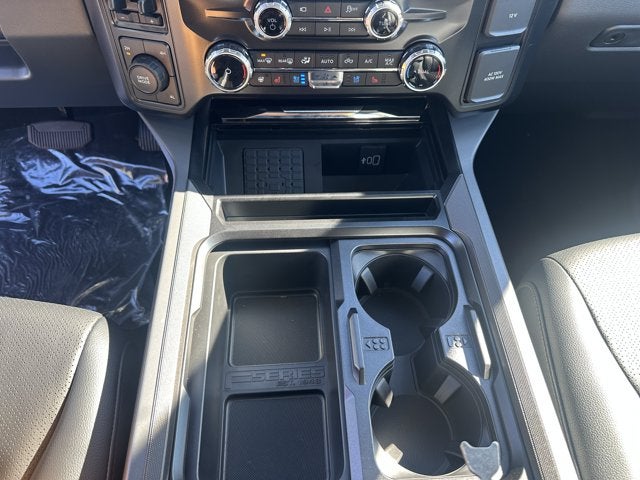 2027 Ford Super Duty F-250 SRW Lariat