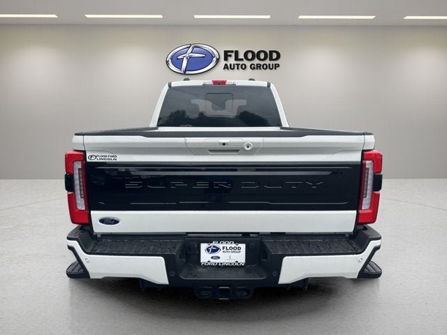 2026 Ford Super Duty F-350 SRW Platinum