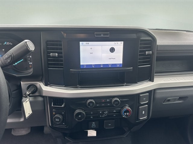 2026 Ford Super Duty F-350 SRW XL