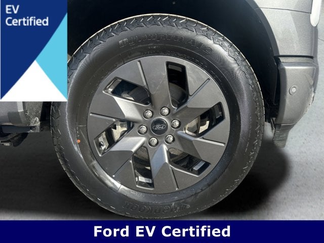 2022 Ford F-150 Lightning Pro