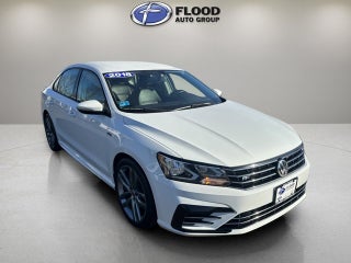 2018 Volkswagen Passat 2.0T R-Line