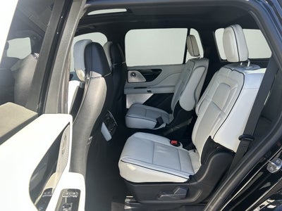2027 Lincoln Aviator Black Label Premium