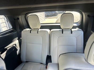 2027 Lincoln Aviator Black Label Premium