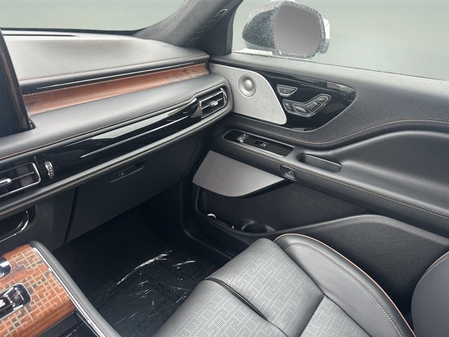 2025 Lincoln Aviator Black Label