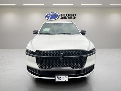 2027 Lincoln Navigator Reserve