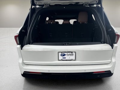 2027 Lincoln Navigator Reserve