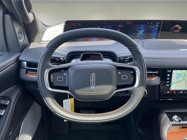 2025 Lincoln Navigator Black Label