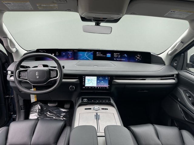 2027 Lincoln Navigator Premiere