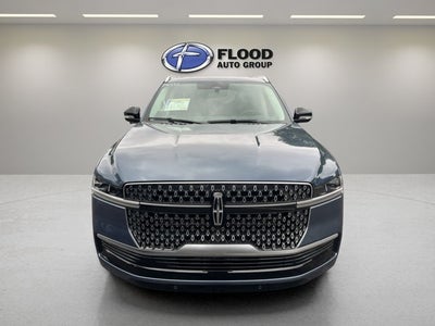2027 Lincoln Navigator Premiere