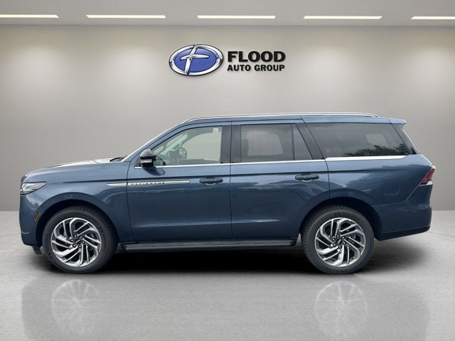 2027 Lincoln Navigator Premiere
