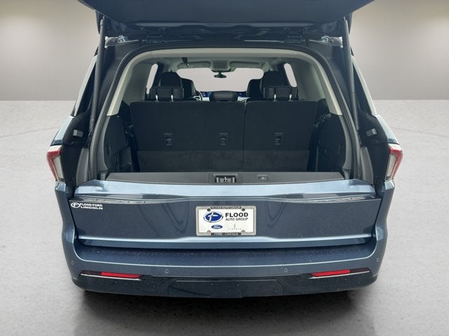 2027 Lincoln Navigator Premiere