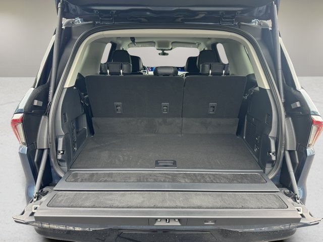 2027 Lincoln Navigator Premiere