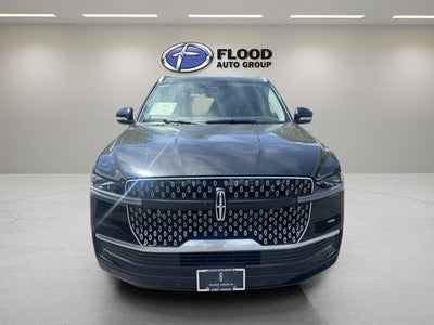 2026 Lincoln Navigator Premiere