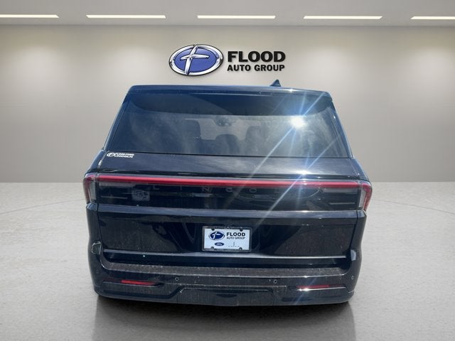 2026 Lincoln Navigator Premiere