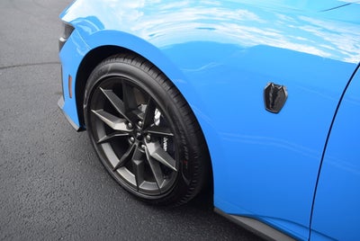 2025 Ford Mustang Dark Horse