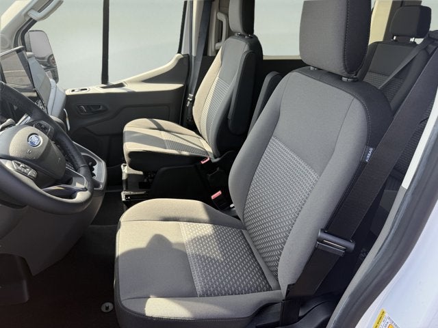 2026 Ford Transit Passenger Wagon XLT