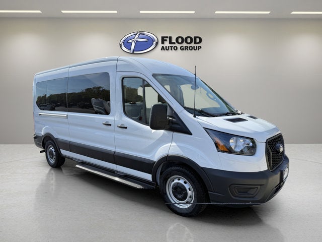2026 Ford Transit Passenger Wagon XL