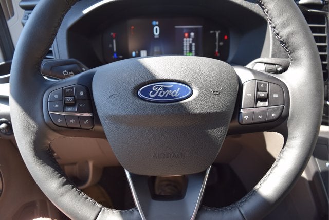 2026 Ford Transit Passenger Wagon XLT