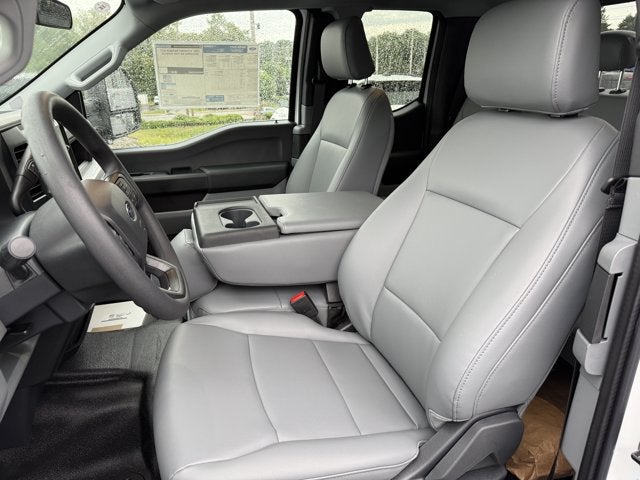 2027 Ford Super Duty F-550 DRW XL DRW