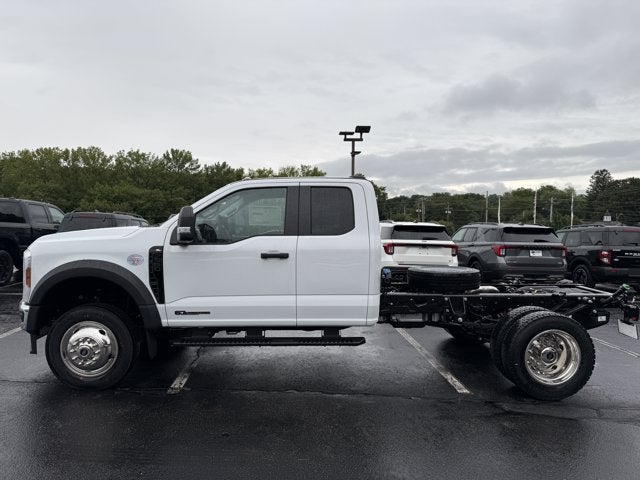 2027 Ford Super Duty F-550 DRW XL DRW