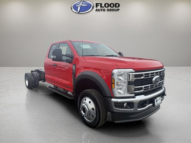 2026 Ford Super Duty F-550 DRW XLT