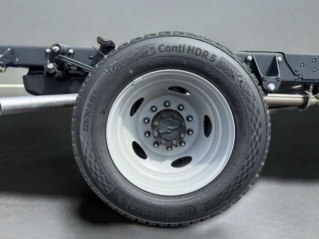 2026 Ford Super Duty F-550 DRW XL