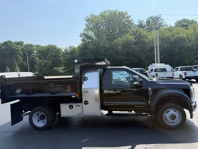 2026 Ford Super Duty F-550 DRW XL