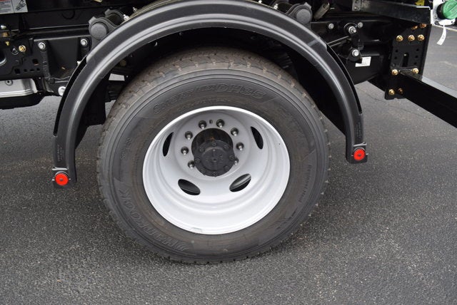 2026 Ford Super Duty F-600 DRW XLT
