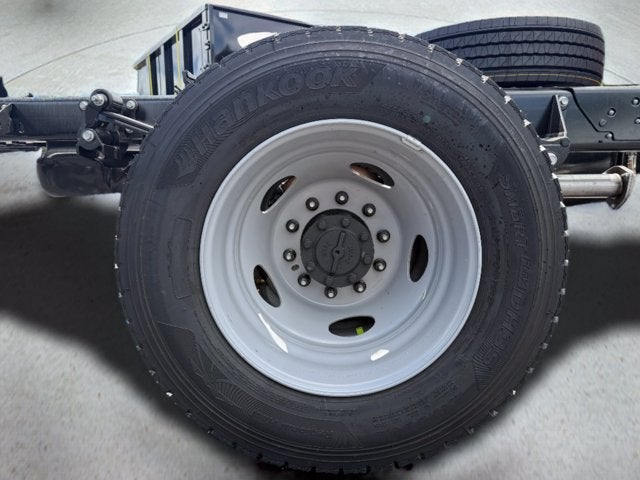 2026 Ford Super Duty F-600 DRW XL