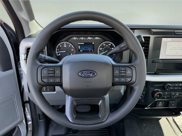 2027 Ford Super Duty F-350 DRW XL DRW