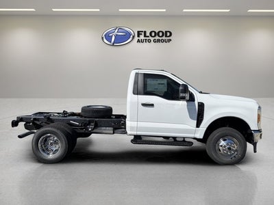 2027 Ford Super Duty F-350 DRW XL DRW