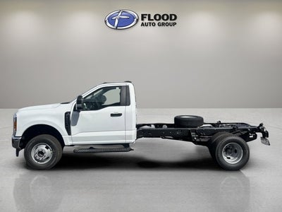 2026 Ford Super Duty F-350 DRW XL