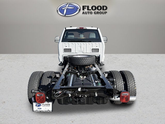 2027 Ford Super Duty F-550 DRW XL DRW