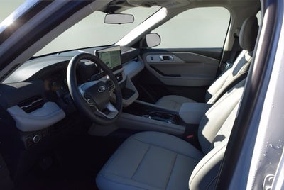 2026 Ford Explorer Active (200A)