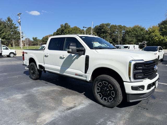 2027 Ford Super Duty F-250 SRW Platinum