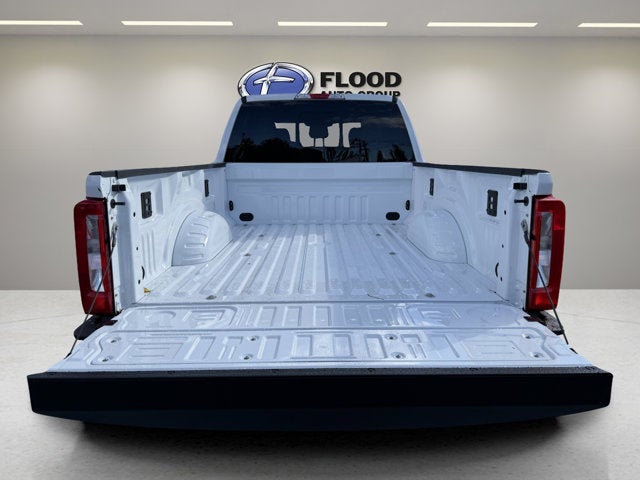 2027 Ford Super Duty F-250 SRW XLT