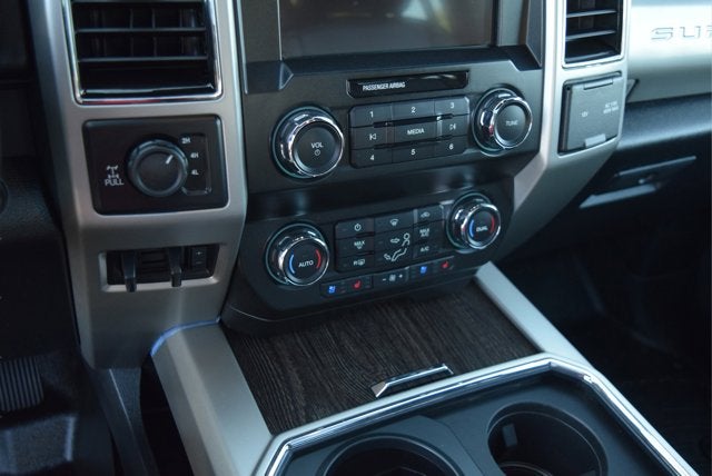 2020 Ford Super Duty F-350 SRW LARIAT
