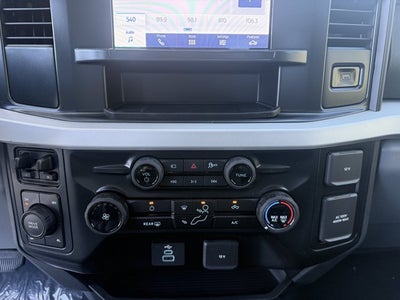 2027 Ford Super Duty F-250 SRW XLT