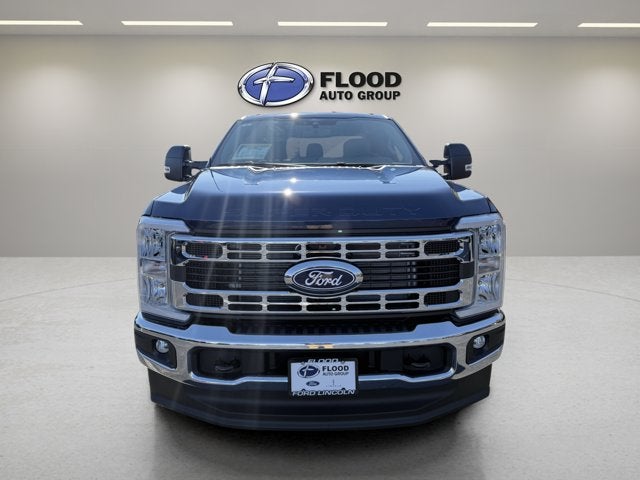 2027 Ford Super Duty F-250 SRW XLT