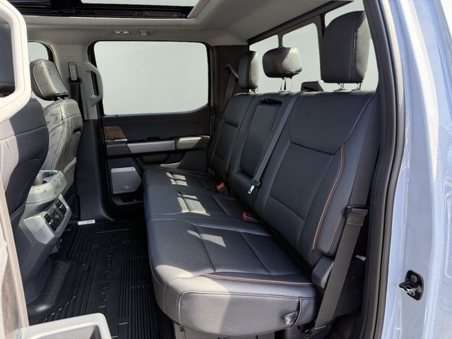 2027 Ford Super Duty F-250 SRW Lariat