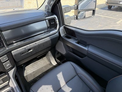 2027 Ford Super Duty F-250 SRW Lariat
