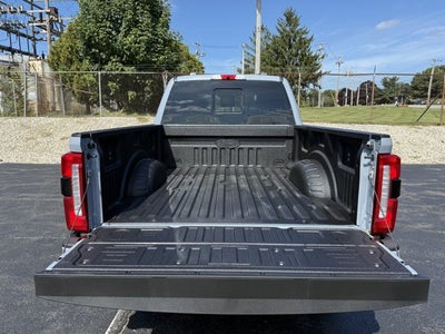 2027 Ford Super Duty F-250 SRW Lariat