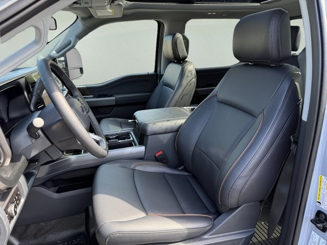 2027 Ford Super Duty F-250 SRW Lariat