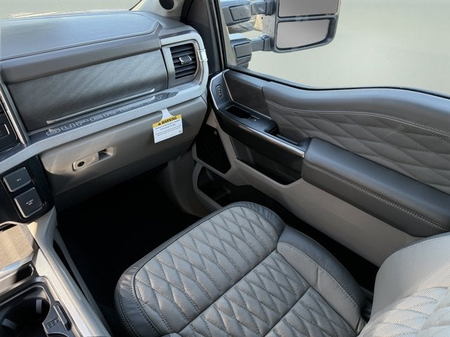 2027 Ford Super Duty F-250 SRW Platinum