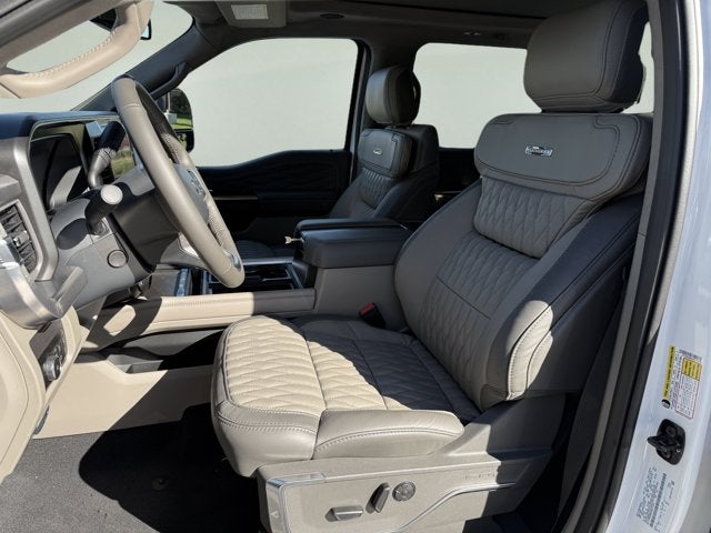 2027 Ford Super Duty F-250 SRW Platinum
