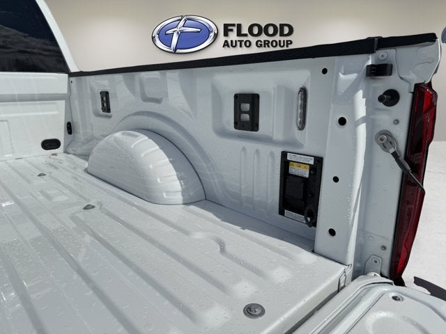 2027 Ford Super Duty F-250 SRW Platinum