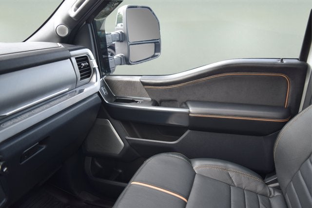 2024 Ford Super Duty F-250 SRW Platinum
